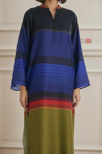 Midnight Spectrum Straight Kurta - Navvi.in