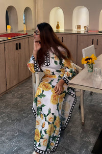 Yellow Rose Printed Kaftan - Navvi.in