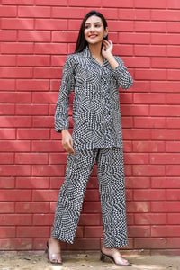 loungewear blackloungewearset womenloungwear nightsuits nightsuitforwomens floralprintnightsuit bridetobe womenfashion newcollection newloungewearcollection shirt&payjamaset navvi navvi.in