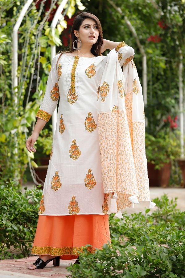 suitset orangesuitset handblockprintsuitset suitsetsforwomen ethnicsuitset ethnicfashion suitwithdupatta onlinefashion newarrival weddingfashion bridetobe festivecollection ethnicapparel womenapparel navvi navvi.in