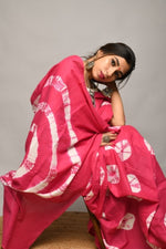 sareelove indianwear ethnicwear navvi navvi.in traditional pinksaree cottonsaree sareefashion traditional indianfashion madeinindia sareeindia sareeblouse handloom ethnic sareedraping sareeinstagram sareefashion indianfashionblogger