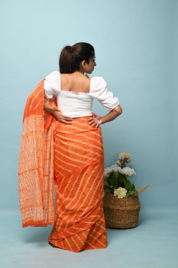 sareelove indianwear ethnicwear navvi navvi.in traditional cottonsaree sareefashion traditional indianfashion madeinindia sareeindia sareeblouse handloom ethnic sareedraping sareeinstagram sareefashion indianfashionblogger orangesaree