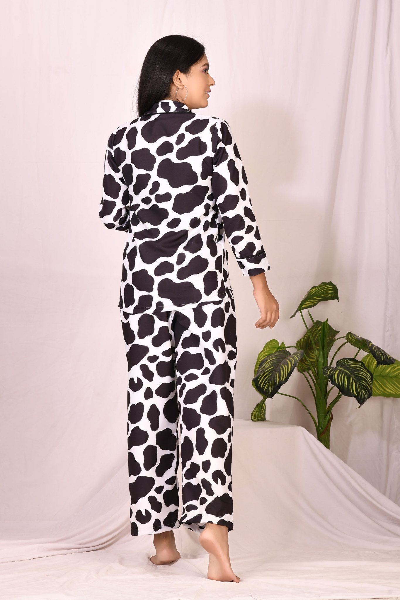 Black Cotton Pajama Set - Navvi.in
