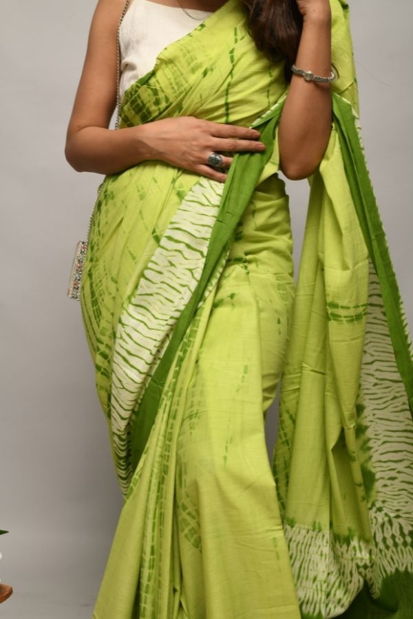 Capillary Waves Saree - Navvi.in